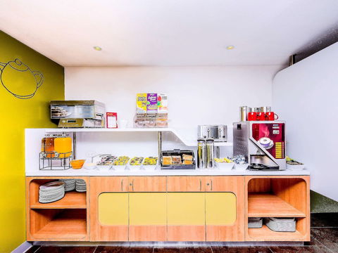 Ibis Budget Newcastle - eAccommodation 0