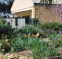 Brayfield Cottage - eAccommodation