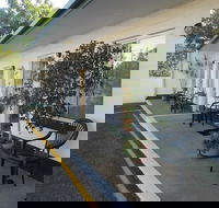 Central Point Motel - eAccommodation