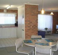 Fronds Holiday Apartments - eAccommodation