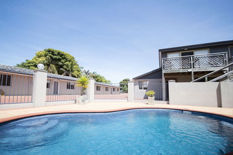 Archipelago Apartments - eAccommodation 3