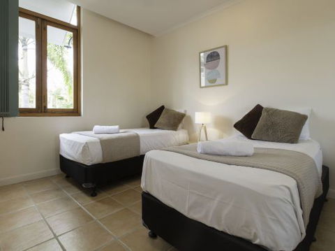 Seascape Holidays 14 Mediterranean - eAccommodation 3