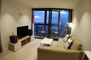 EQ Apartment - eAccommodation 0