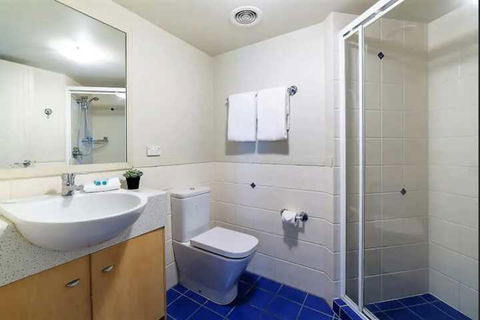 Gold Coast Apartment At Sandcastles On Broadwater - eAccommodation 4