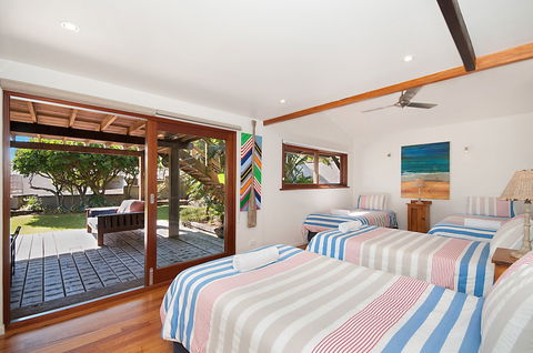 A PERFECT STAY - The Hawk At Wategos - eAccommodation 3