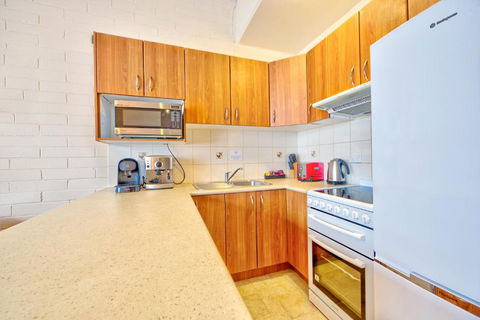 Snow Ski Apartments 16 - eAccommodation 3