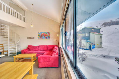 Snow Ski Apartments 16 - eAccommodation 2