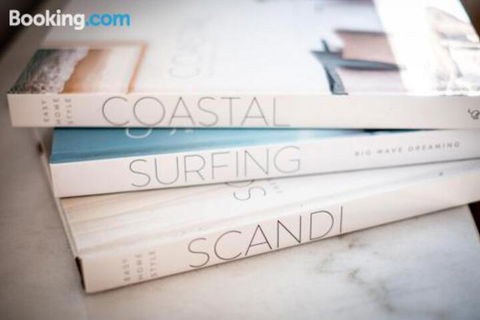 Beauty On Booker Bay - eAccommodation 1