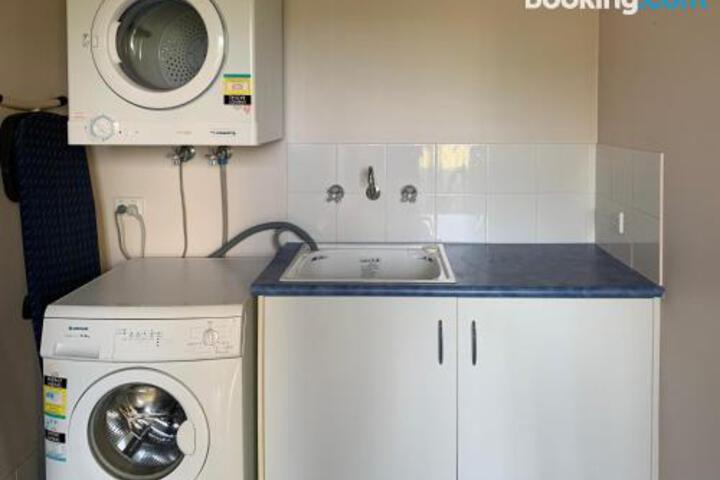 Brooker SA eAccommodation