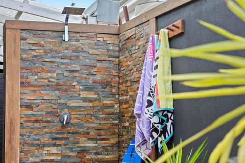 AMORE A Tranquil Retreat With Couples Spa - eAccommodation 3
