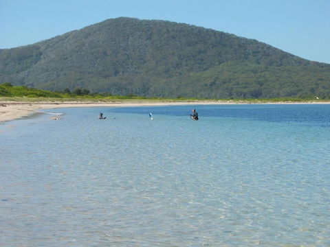 One Street From Main Beach - eAccommodation 4