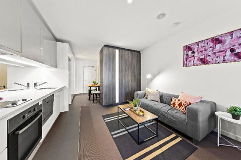 A Stylish & Comfy CBD Studio Near Southern Cross - eAccommodation 5