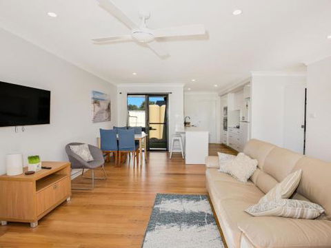 VIlla Zelma Culburra Beach - eAccommodation 2