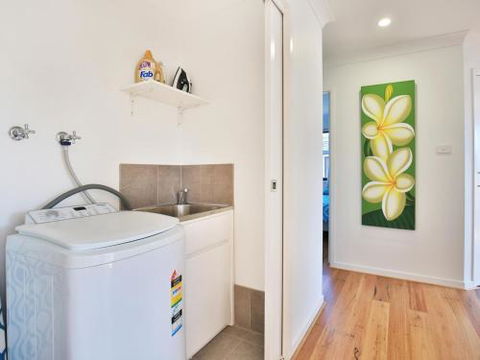 VIlla Zelma Culburra Beach - eAccommodation 1