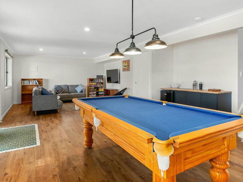 Waikiki Views - eAccommodation 4