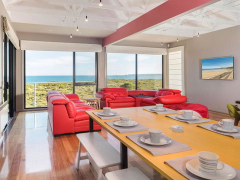 Amazing Views - eAccommodation 3