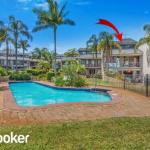 Amazing Waterfront Location Pool Beach Water Views Tropical Gardens - eAccommodation 0