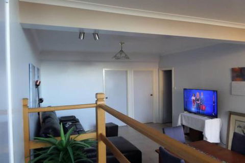 Belle On Bay - eAccommodation 6