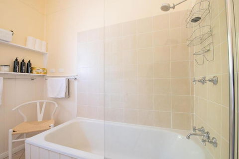 The Cottage Bondonga - eAccommodation 5