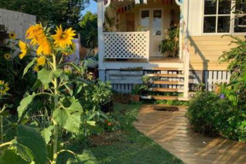 Hilltop Gallery - eAccommodation 6
