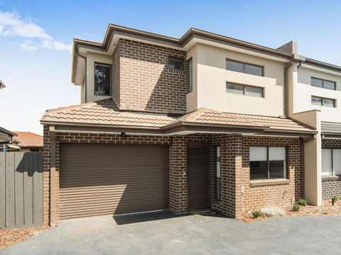 Rosebud Beachside Gem - eAccommodation 5