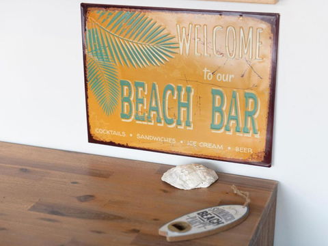 Rosebud Beachside Gem - eAccommodation 2