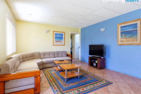Perrumba Street Cottage - eAccommodation 6