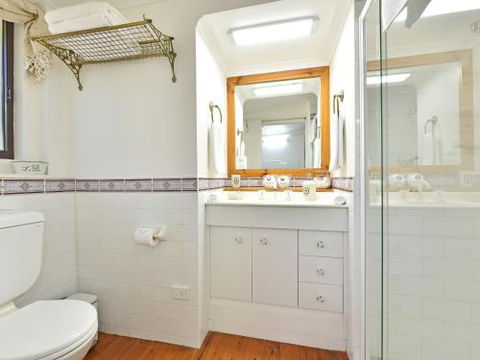 Olive Grove Studio 1 - eAccommodation 6