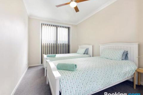 SURF BEACH DREAMS Kiama & Surrounds 4pm Check Out Sundays - eAccommodation 4