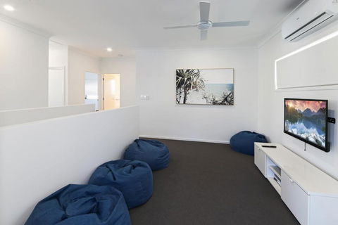 11 Ann Street Coolum Beach - eAccommodation 1