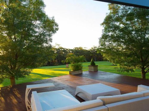 ALPINE LODGE Alpine Southern Highlands 4pm Check Out Sundays - eAccommodation 1