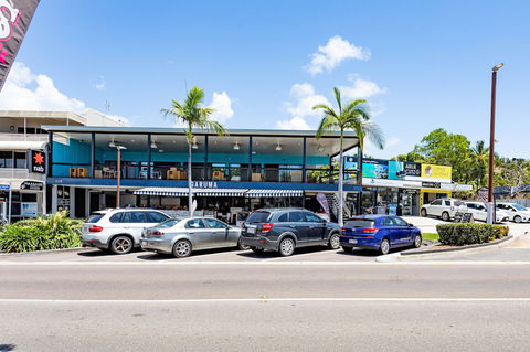 Airlie Sun & Sand Accommodation 2 - eAccommodation 0