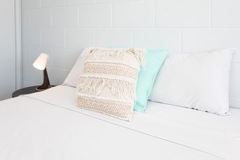 Airlie Sun & Sand Accommodation 2 - eAccommodation 2