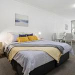 A Cozy & Modern Studio Next To Darling Harbour - eAccommodation 0