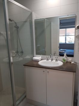 Oceanside Retreat Busselton - eAccommodation 1