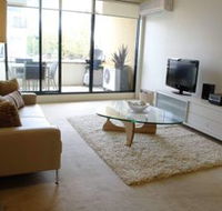 Executive Elwood Apartment - eAccommodation