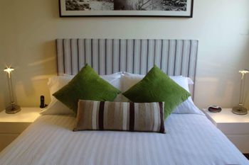 Executive Elwood Apartment - eAccommodation 3
