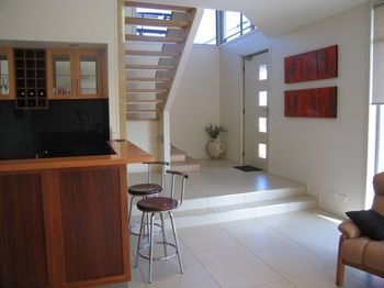 Holiday Makers - eAccommodation 3