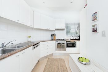 HomeHost Amazing H342 - eAccommodation 2