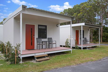 Beaches Of Byron - eAccommodation 1