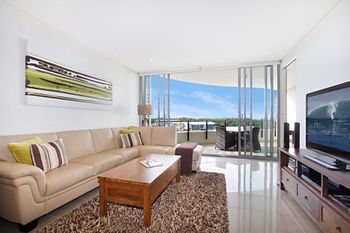 Cotton Beach Forty Four Roof Top - eAccommodation 0