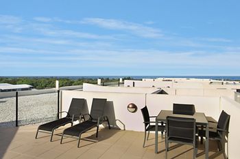 Cotton Beach Forty Four Roof Top - eAccommodation 6
