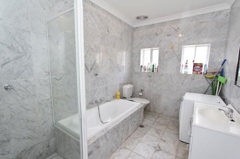 Pelicanstay Holiday Home Bondi Beach - eAccommodation 4