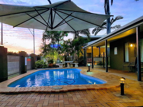 Rockhampton Palms Motor Inn - eAccommodation 3