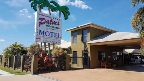 Rockhampton Palms Motor Inn - eAccommodation 0