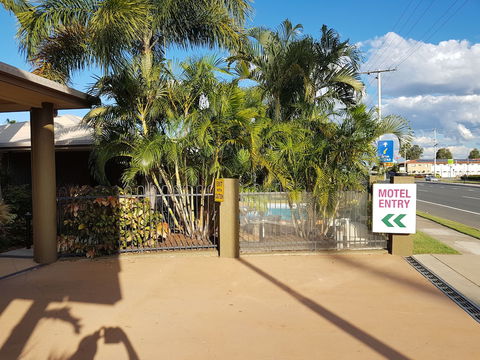 Rockhampton Palms Motor Inn - eAccommodation 1