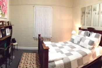 Edgeworth Street Manor - eAccommodation 1