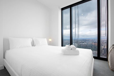 Ultimate Cozy 2 Bedroom In Melbourne Centro - eAccommodation 1
