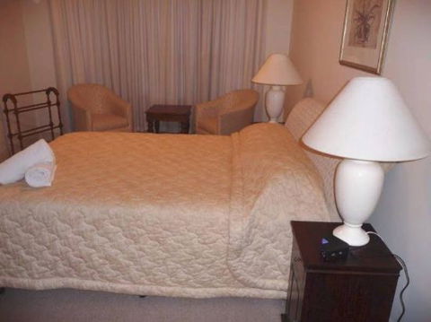 Absolute Luxury In The East End Of Adelaide Apartment - eAccommodation 6