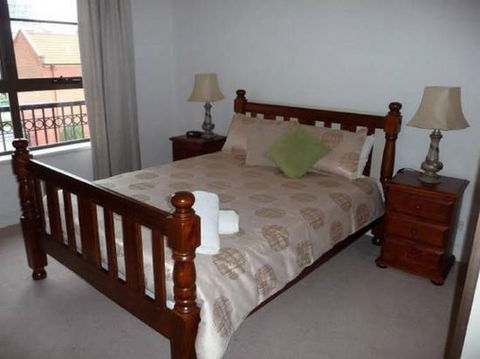 Absolute Luxury In The East End Of Adelaide Apartment - eAccommodation 2